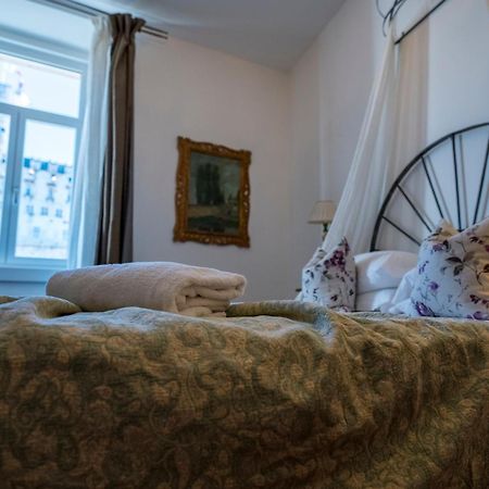B&B La Loggia Del Castello Тренто Экстерьер фото
